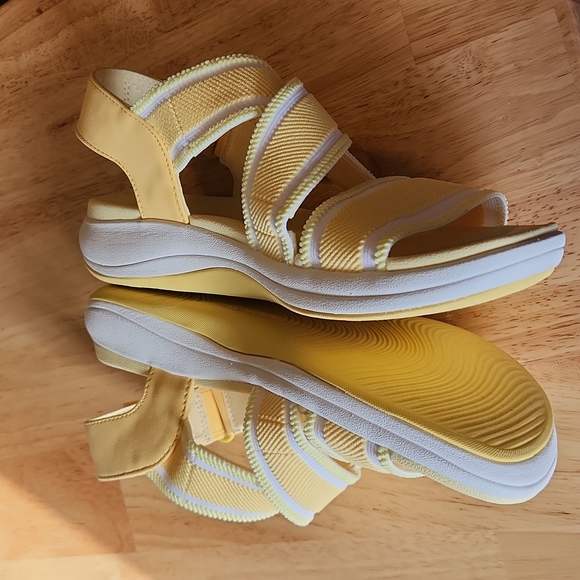 Clark's sandal - Picture 5 of 11